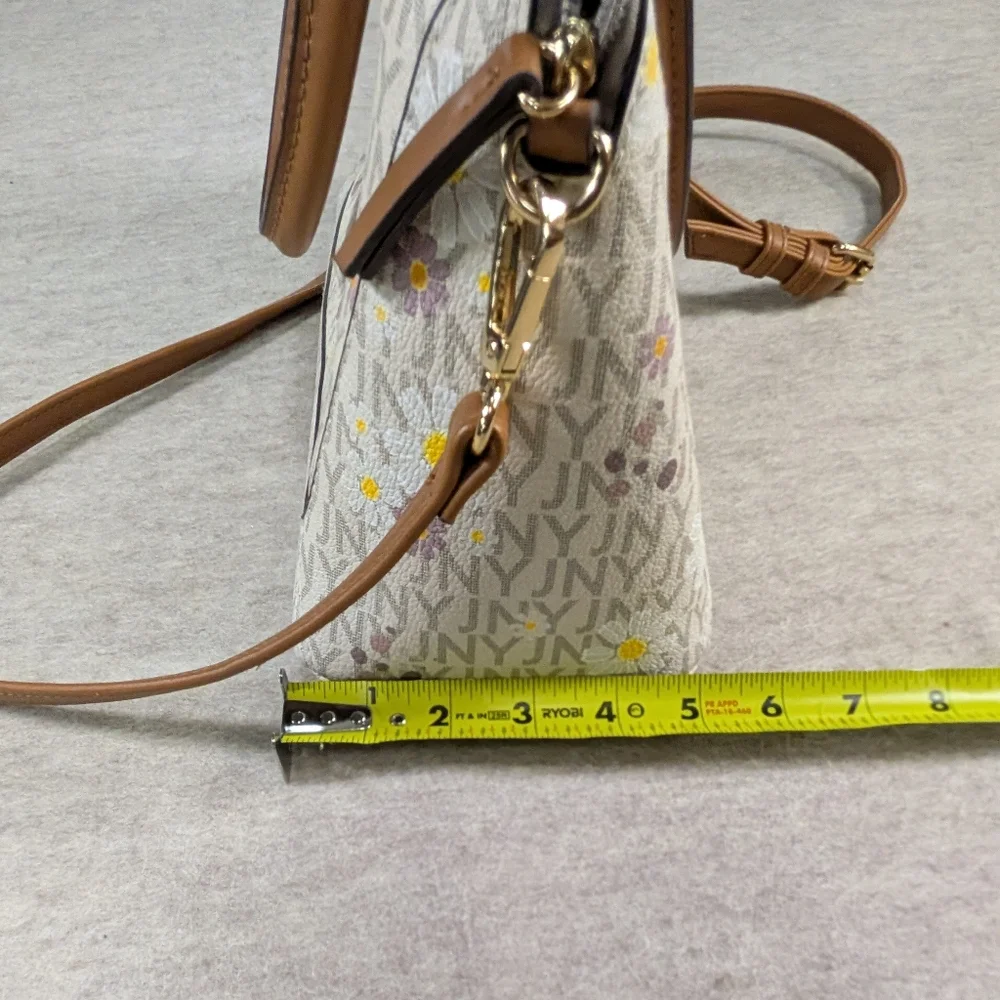 *NEW* JNY Cream Daisy Spring Dome Handbag Purse Detachable Shoulder Strap Medium - Picture 5 of 11